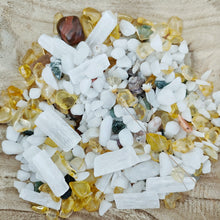 Load image into Gallery viewer, Crystal Confetti - Mystery Scoop