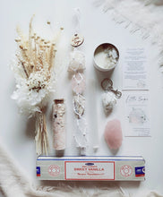 Load image into Gallery viewer, Mother's Day Gift Box