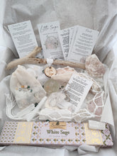 Load image into Gallery viewer, Mother's Day Crystal Love Gift Pack
